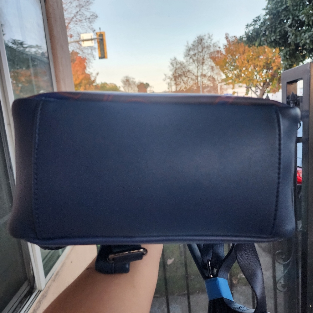 Backpack - Picture 2 of 3
